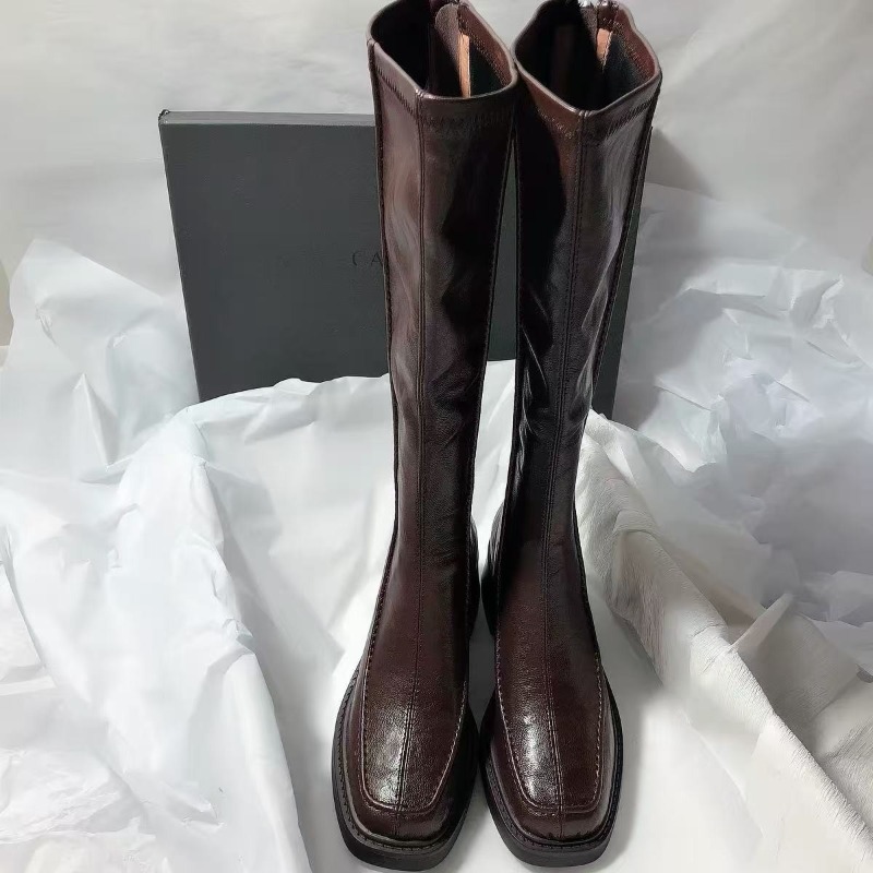 Women'S Fashion Knee High Boots - حذاء طويل للنساء ذو مقدمة مستديرة