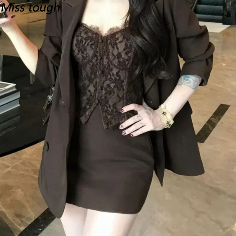 طقم أنيق من ثلاث قطع بتصميم كل - مراجعة Lace Trim Cami وسعره