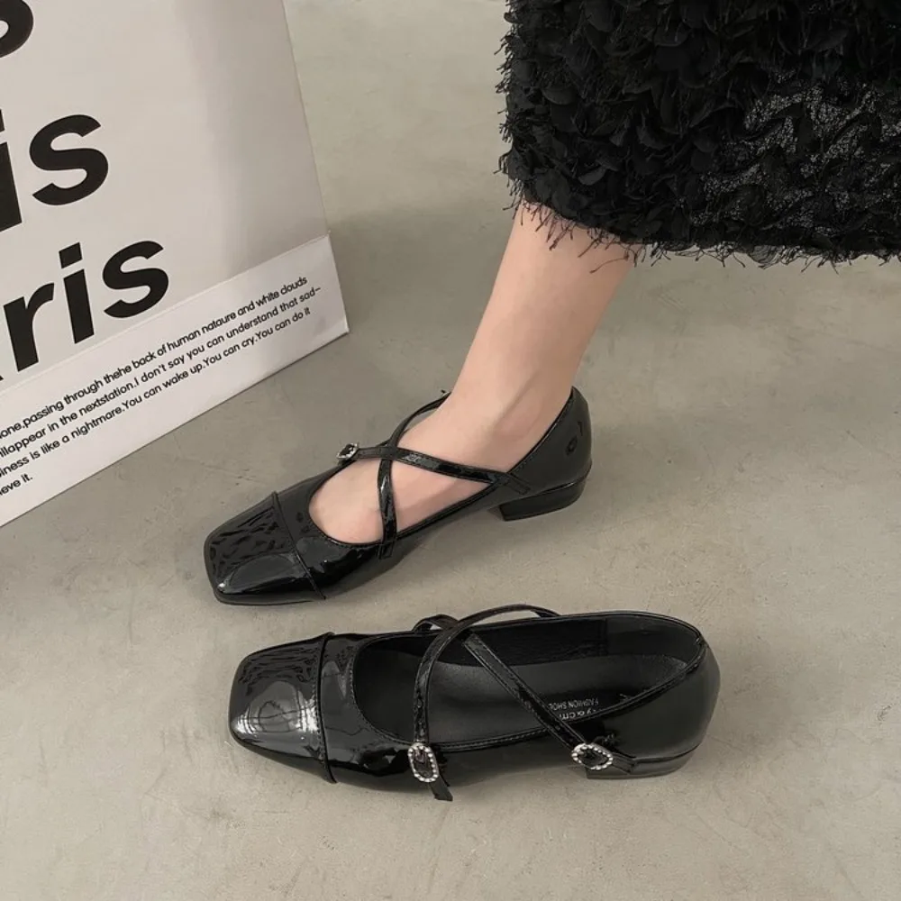 حذاء بكعب متوسط، تصميم ريترو م - مراجعة Women'S Fashion Shoes وسعره